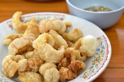 แคบหมู หนังหมูทอดกรอบ